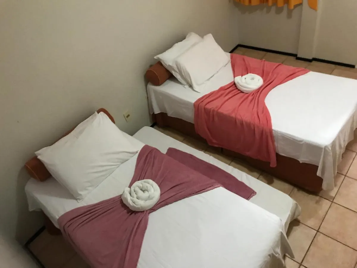 02 SUÍTES, 07 HOSPEDES, 02 NOS COLCHONETES, WIFI TOP, LAZER, VISTA, Aquaville Fortaleza